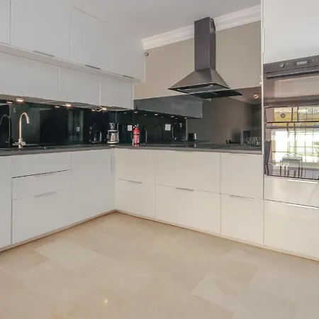 Cozy In With Kitchenette * Estepona