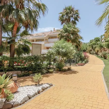 Cozy In With Kitchenette Apartment Estepona